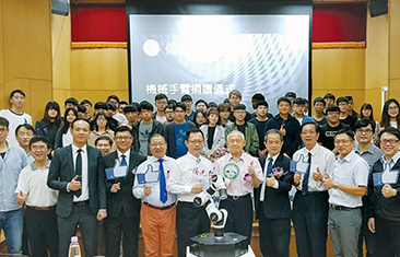 僑光科大成立機器人教育中心鐠羅機械簽約結...